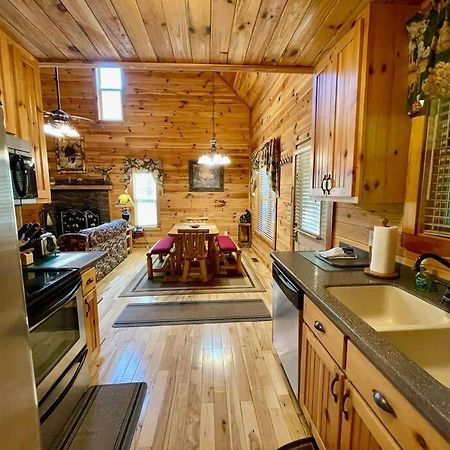 Cabin 2 Bed Close To Helen Hot Tub #15 מראה חיצוני תמונה